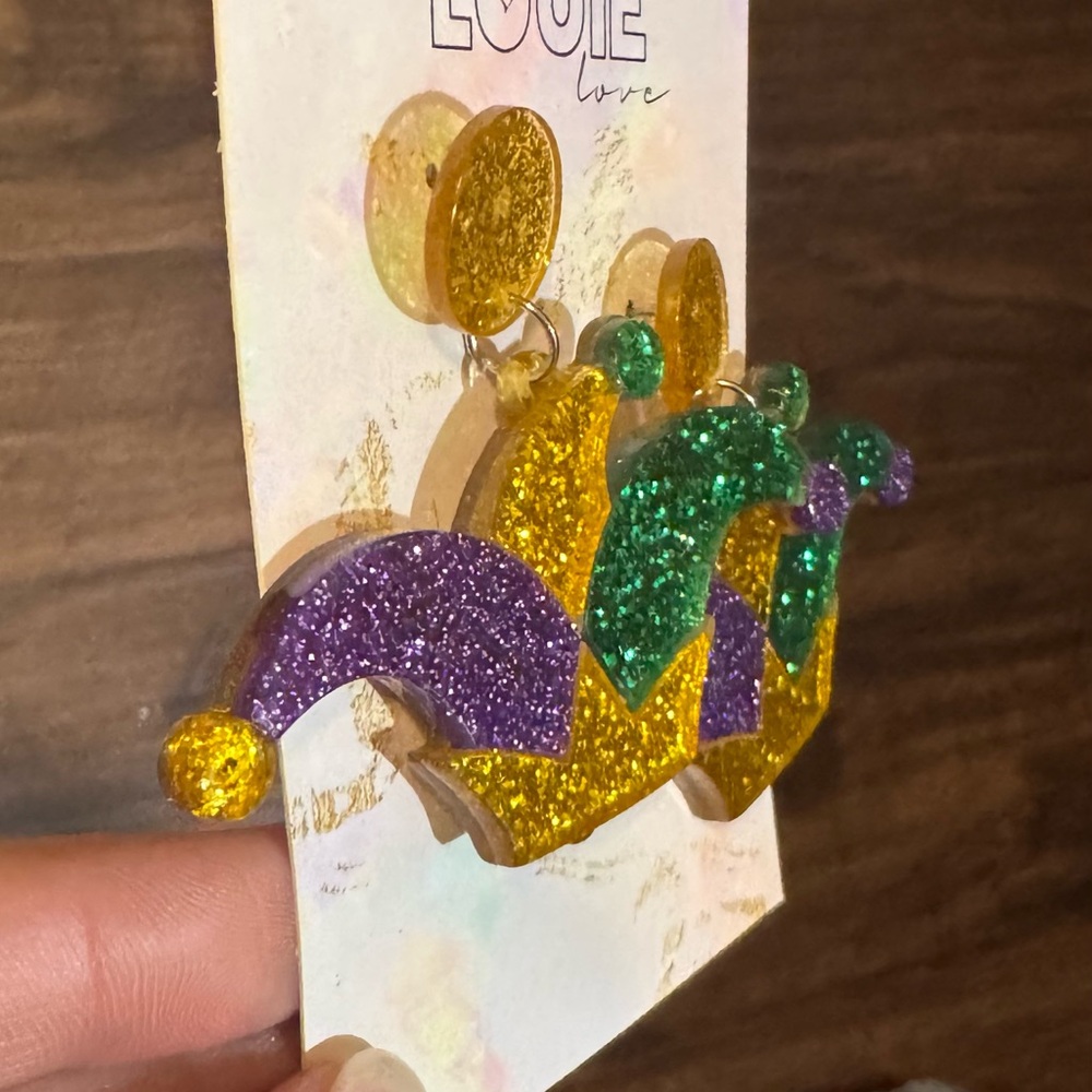 Acrylic Mardi Gras Hat Earrings - Picture 2 of 2